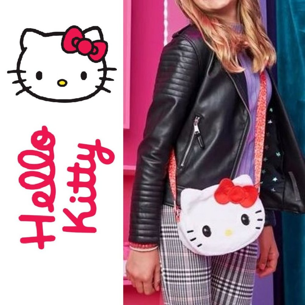 NEW Hello Kitty Purse Pets w/ 30 Sounds Blinking Eyes Interactive Crossbody Bag